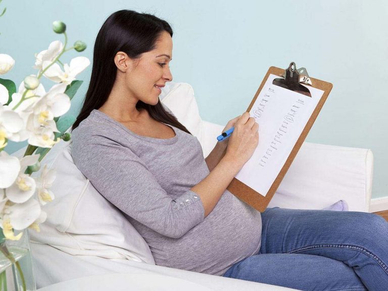 Bí quyết sắm đồ sơ sinh mùa đông tiết kiệm nhất