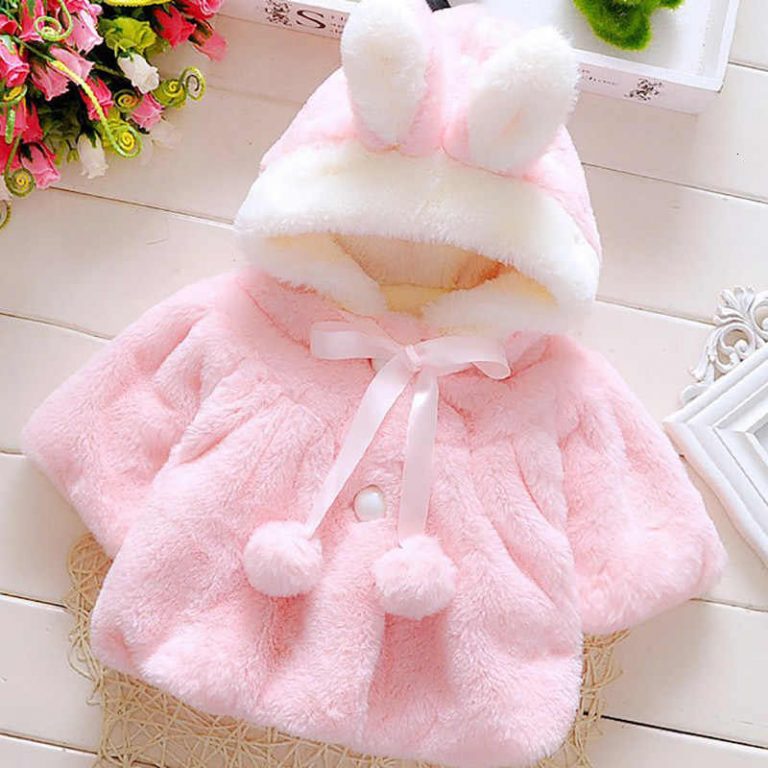 Mua áo khoác cho trẻ sơ sinh ở đâu? Cần chú ý điều gì?