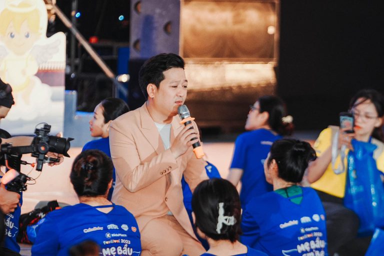 MC Trường Giang bùng nổ cảm xúc tại Festival Mẹ bầu và Em bé 2023 Hồ Chí Minh