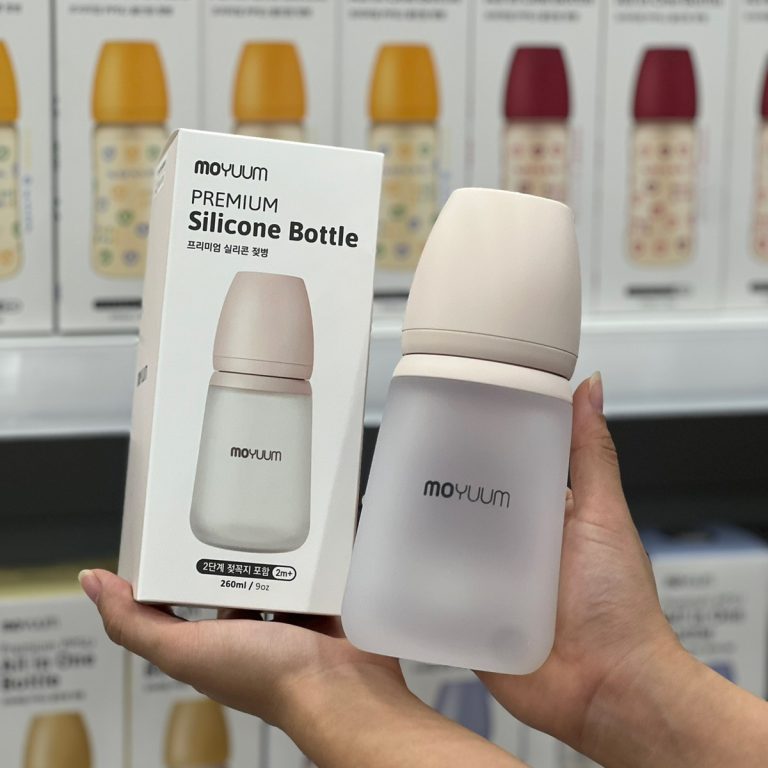 Giải đáp: Bình sữa Moyuum 260ml giá bao nhiêu?