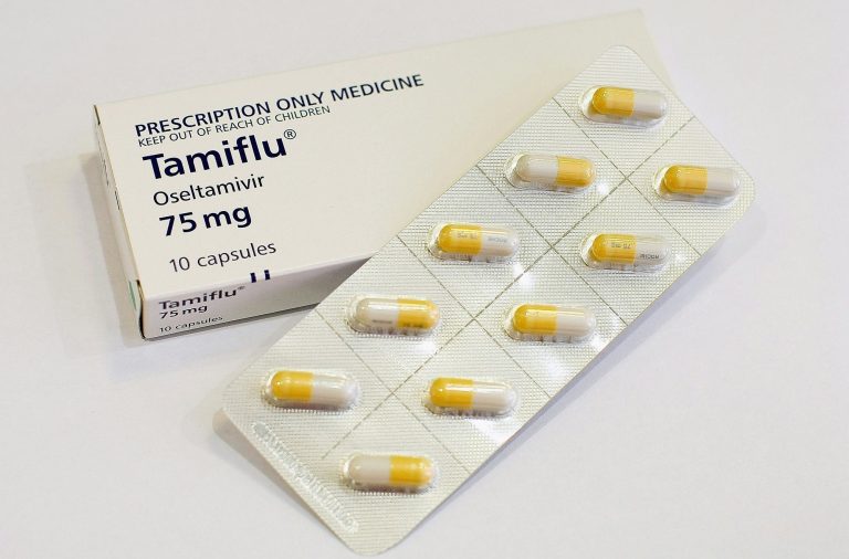 Trẻ bị cúm A có nên uống Tamiflu? Uống trong mấy ngày và cần lưu ý gì?